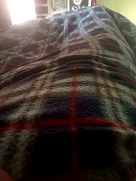 Snapshot of FinableKnee chatting on 11-16-25, 06:52 FinableKnee online show from 11-16-25, 06:52