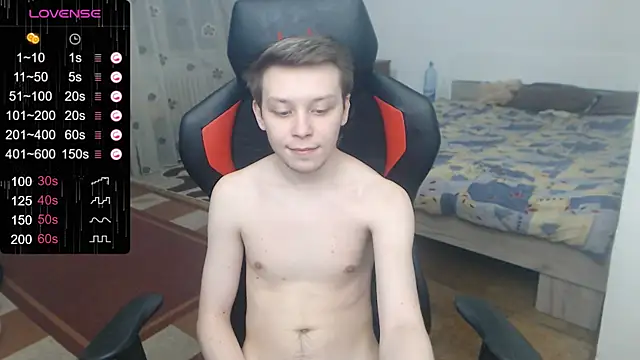 Snapshot of hugkydo chatting on 02-15-25, 12:37 hugkydo online show from 02-15-25, 12:37