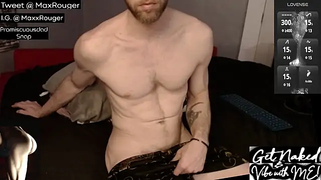 Snapshot of MaxRouger chatting on 02-06-25, 12:11 MaxRouger online show from 02-06-25, 12:11