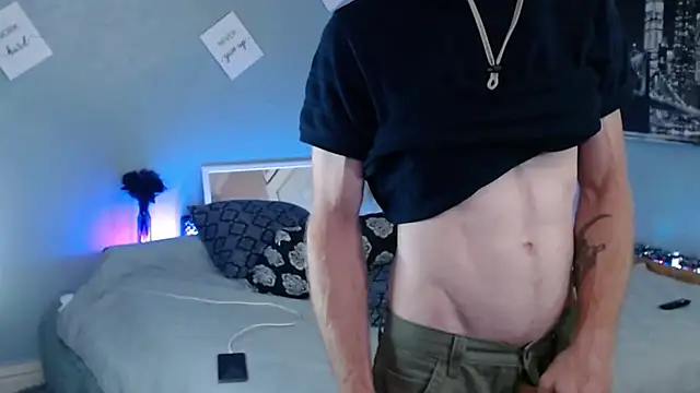 Snapshot of MaxRouger chatting on 10-05-25, 08:12 MaxRouger online show from 10-05-25, 08:12