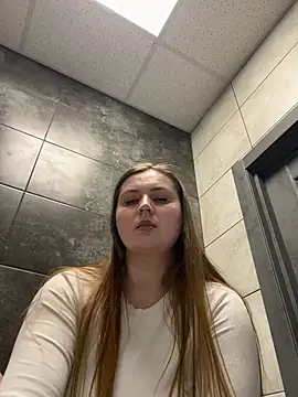 CandyShoopp online show from 03-15-25, 04:43