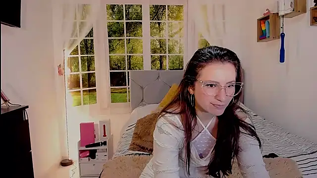 vanessabrown  online show from 06-22-26, 04:37