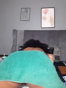 PearlSexxy69 online show from 10-12-25, 06:01