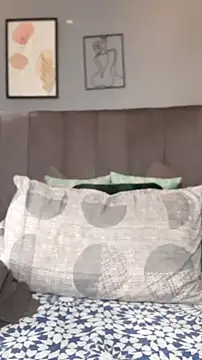 Snapshot of PearlSexxy69 chatting on 02-28-26, 10:05 PearlSexxy69 online show from 02-28-26, 10:05