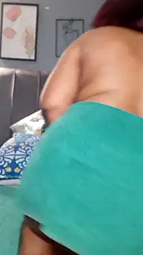 Snapshot of PearlSexxy69 chatting on 03-17-26, 08:17 PearlSexxy69 online show from 03-17-26, 08:17