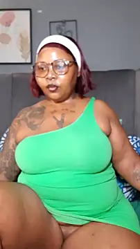 Snapshot of PearlSexxy69 chatting on 03-25-26, 12:55 PearlSexxy69 online show from 03-25-26, 12:55