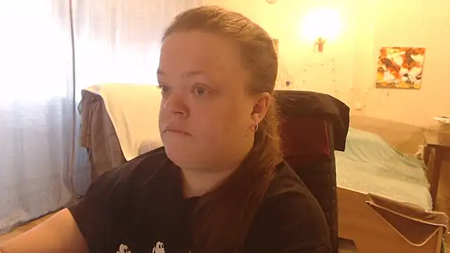 Janiffer MiMi online show from 12-16-24, 09:03