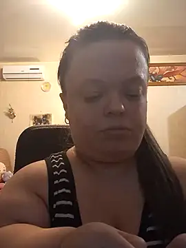 Janiffer MiMi online show from 01-12-25, 03:03