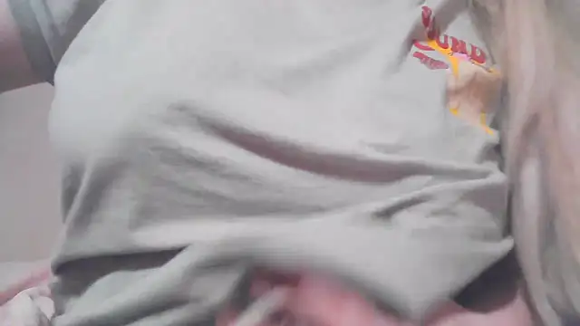 PinkPudding online show from 10-30-25, 11:00