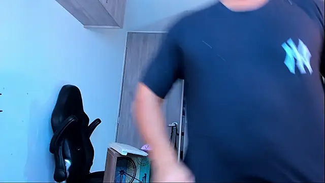 Ricardo 1998 online show from 02-24-25, 02:30