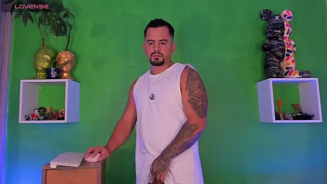 Ricardo 1998 online show from 11-13-25, 01:48