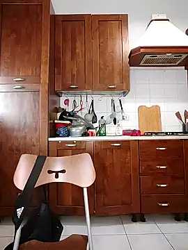 Snapshot of kittenpurrr chatting on 12-17-24, 10:01 kittenpurrr online show from 12-17-24, 10:01