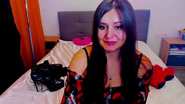 Snapshot of pinupmod chatting on 12-29-24, 02:21 pinupmod online show from 12-29-24, 02:21