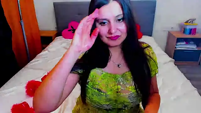 Snapshot of pinupmod chatting on 01-01-25, 07:53 pinupmod online show from 01-01-25, 07:53