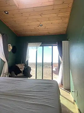 1-800-FUCKYOU online show from 02-08-26, 06:22