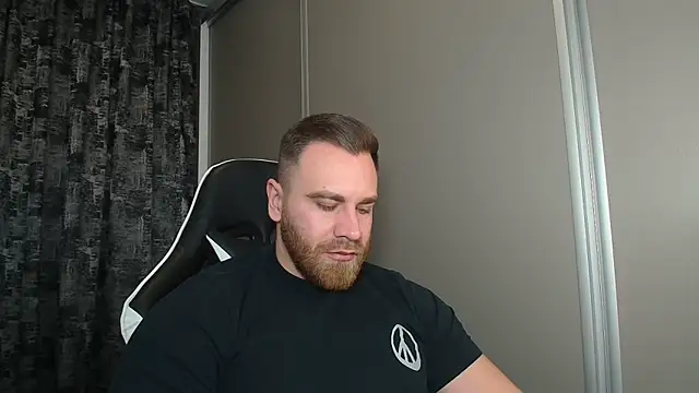 Thori92 online show from 11-23-25, 02:17