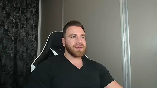 Thori92 online show from 02-06-26, 05:16