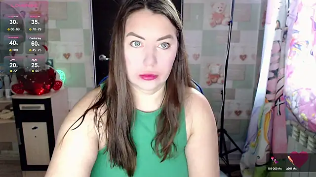 Snapshot of Korolek12 chatting on 02-18-25, 04:58 Korolek12 online show from 02-18-25, 04:58