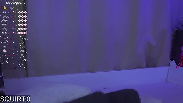  aleksa  online show from 10-04-25, 04:38