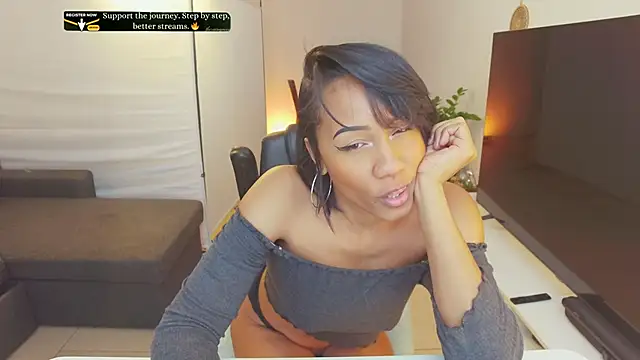 Therainqueen online show from 02-21-26, 11:33