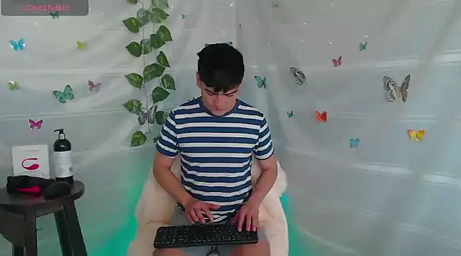 Jhonny horny1 online show from 03-09-25, 01:15