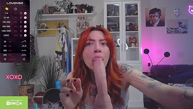 Snapshot of MaryStocks chatting on 10-31-25, 08:15 MaryStocks online show from 10-31-25, 08:15