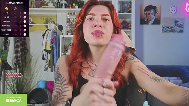 Snapshot of MaryStocks chatting on 11-06-25, 06:58 MaryStocks online show from 11-06-25, 06:58