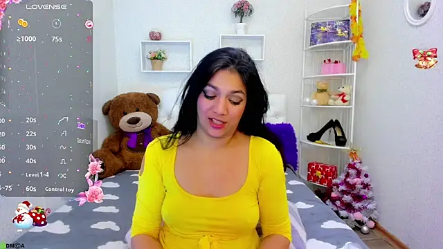 Snapshot of Mollywell chatting on 01-04-25, 05:05 Mollywell online show from 01-04-25, 05:05