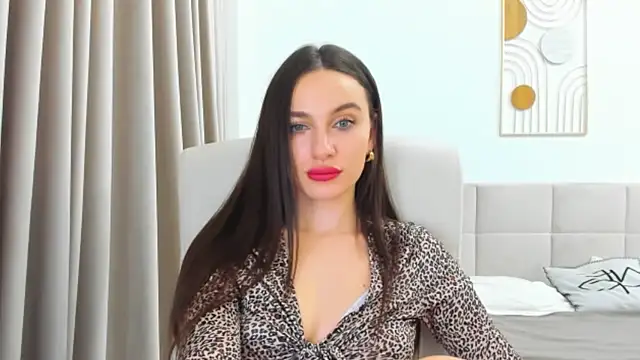 Sunshine Eva online show from 12-13-24, 08:58