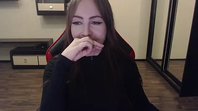 Laralianna online show from 01-09-25, 04:41