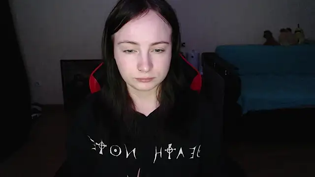 Laralianna online show from 12-13-25, 08:04