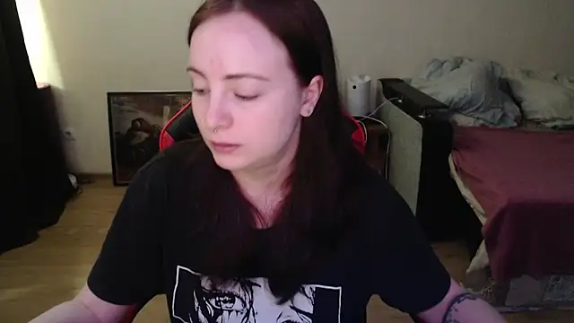 Laralianna online show from 05-20-26, 11:38