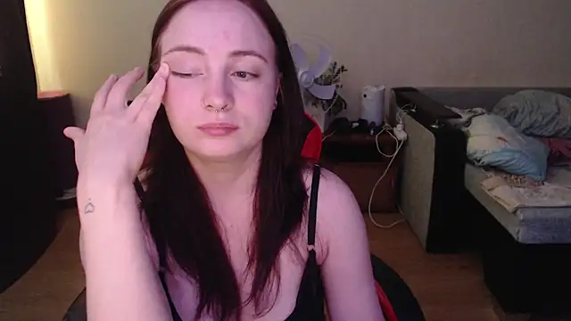 Laralianna online show from 05-23-26, 04:44