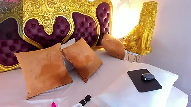 Dulce 26  online show from 02-28-25, 05:04