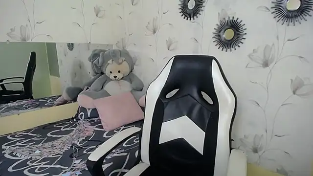 cum bigass online show from 10-14-25, 12:06