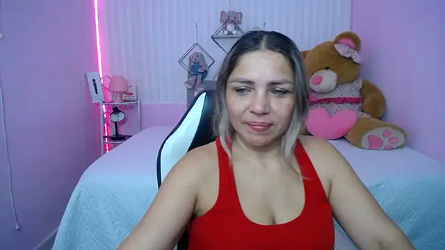 Snapshot of cum_bigass chatting on 02-12-26, 12:11 cum bigass online show from 02-12-26, 12:11