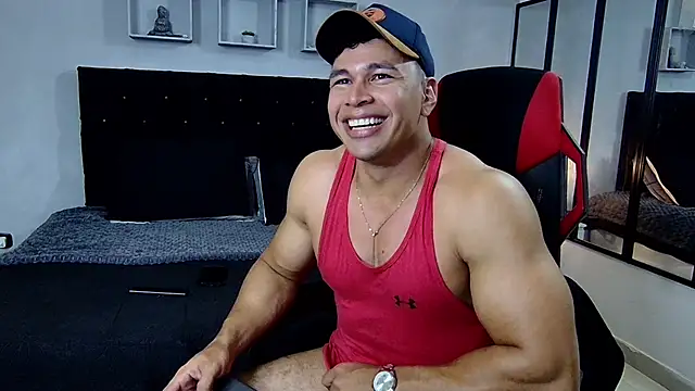 Snapshot of tyler_hank01 chatting on 02-10-25, 11:13 tyler hank01 online show from 02-10-25, 11:13
