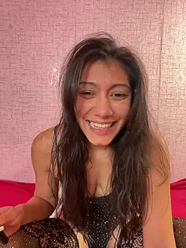 Snapshot of Kiscsillagg chatting on 12-15-24, 09:09 Kiscsillagg online show from 12-15-24, 09:09