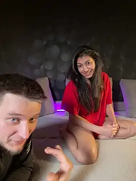 Snapshot of Kiscsillagg chatting on 01-25-25, 03:09 Kiscsillagg online show from 01-25-25, 03:09