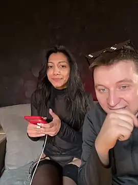 Snapshot of Kiscsillagg chatting on 02-01-25, 02:45 Kiscsillagg online show from 02-01-25, 02:45