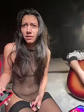 Snapshot of Kiscsillagg chatting on 03-06-25, 08:59 Kiscsillagg online show from 03-06-25, 08:59