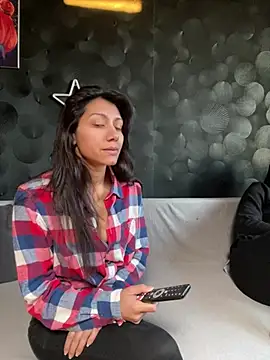 Snapshot of Kiscsillagg chatting on 02-19-26, 02:46 Kiscsillagg online show from 02-19-26, 02:46