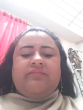 Snapshot of Monseratte21 chatting on 12-29-24, 02:21 Monseratte21 online show from 12-29-24, 02:21