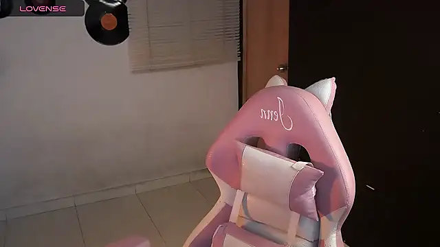 Saucy Jenn online show from 05-30-26, 03:25
