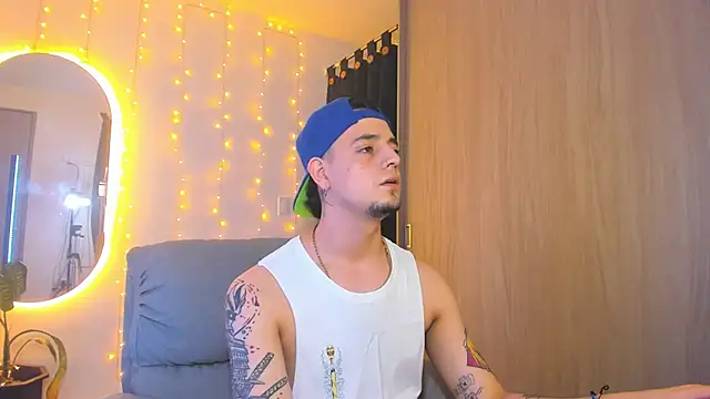 alejandro calderon1 online show from 12-31-24, 04:49