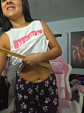 Hannah-grace online show from 11-01-25, 09:33