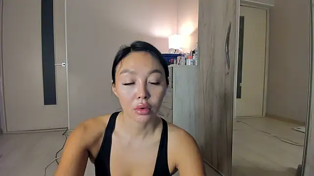 keiko hot online show from 05-10-26, 03:12
