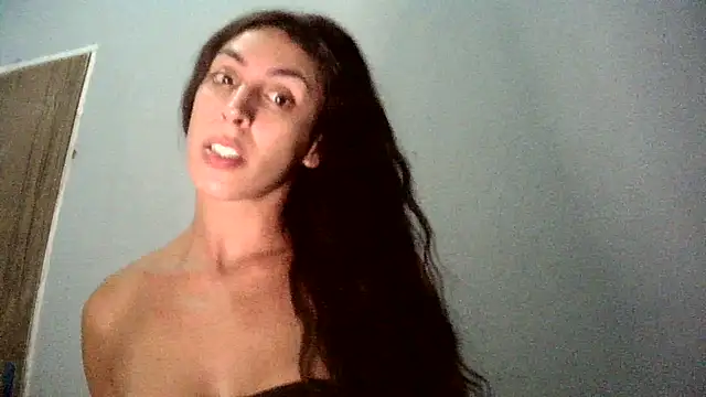 AlexiaDuucan online show from 01-17-25, 04:47