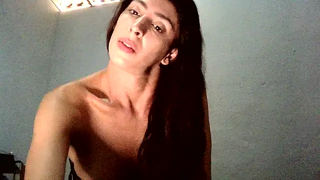 AlexiaDuucan online show from 01-25-25, 02:47