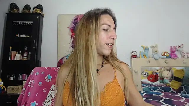 aleera starxx982 online show from 05-07-26, 12:05